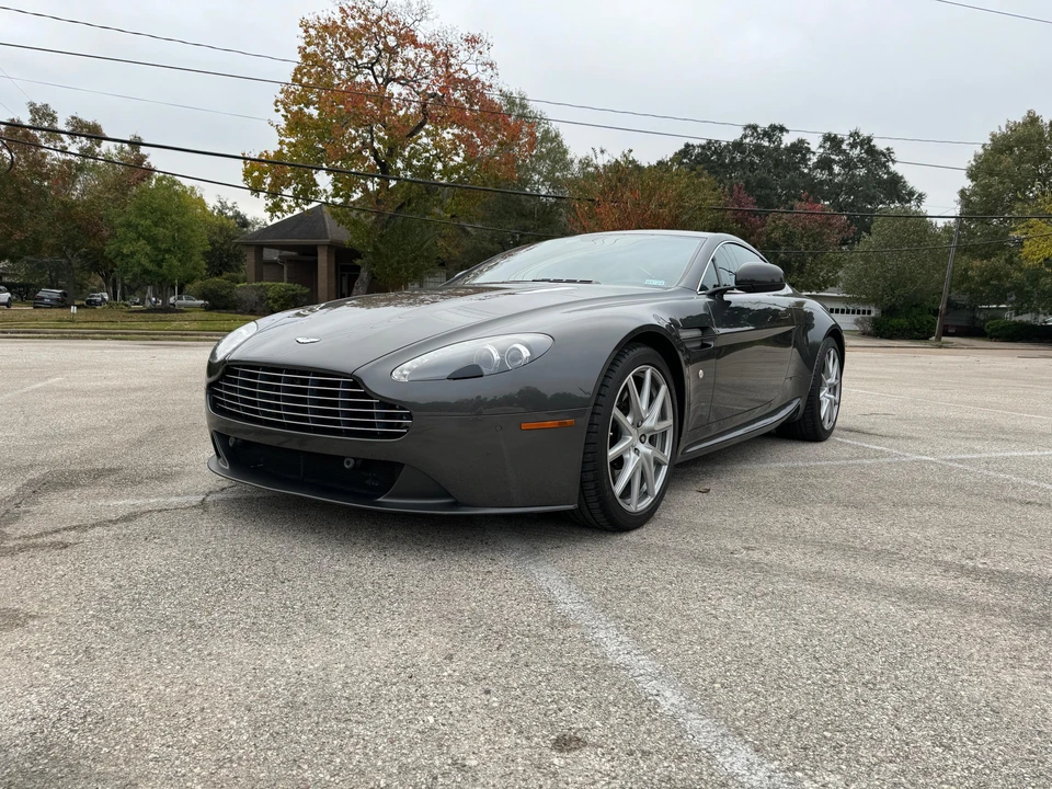 2013 Aston Martin V8 Vantage (2006-2017) - Image 8 of 31