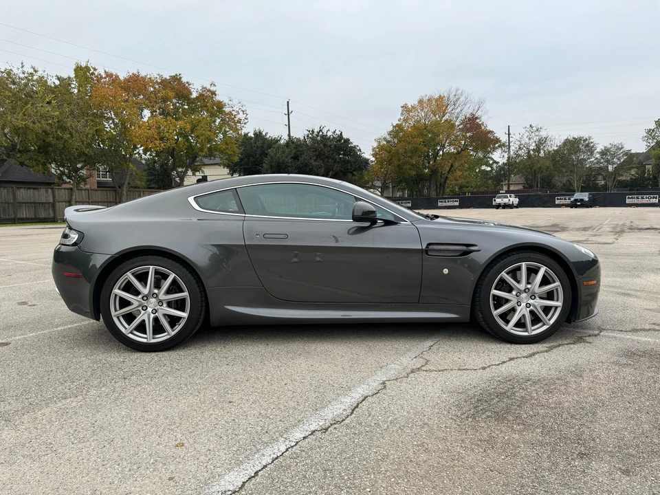 2013 Aston Martin V8 Vantage (2006-2017) - Image 11 of 31
