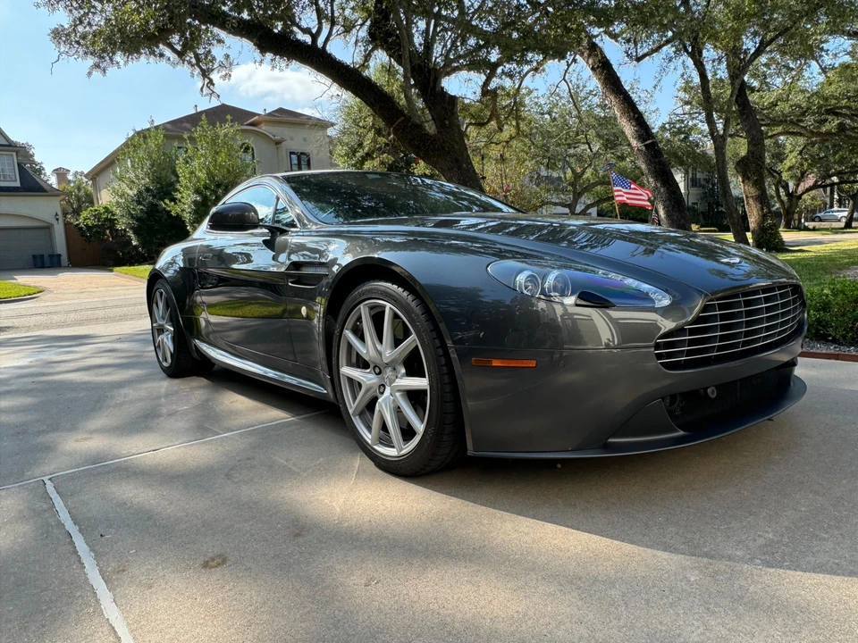 2013 Aston Martin V8 Vantage (2006-2017) - Image 14 of 31
