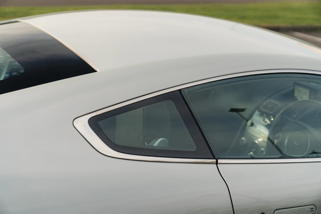 2013 Aston Martin V8 Vantage (2006-2017) - Image 13 of 31