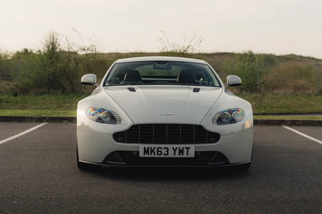 2013 Aston Martin V8 Vantage (2006-2017) - Image 2 of 31