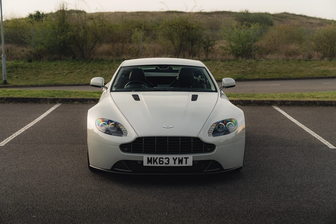 2013 Aston Martin V8 Vantage (2006-2017) - Image 9 of 31