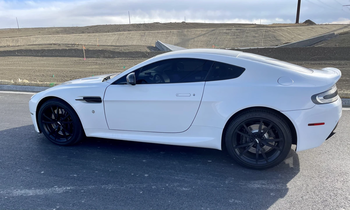 2013 Aston Martin V8 Vantage (2006-2017) - Image 8 of 31
