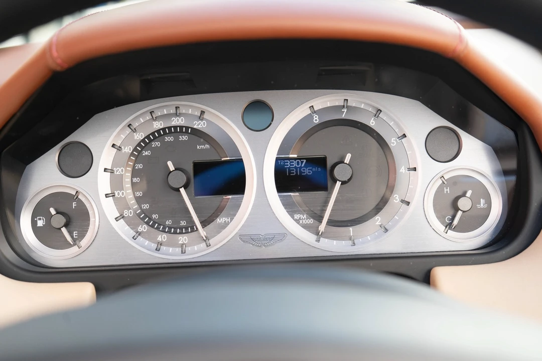 2013 Aston Martin V8 Vantage (2006-2017) - Image 5 of 31
