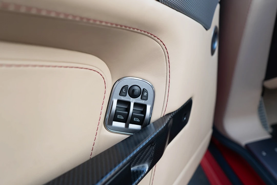 2013 Aston Martin V8 Vantage (2006-2017) - Image 12 of 31