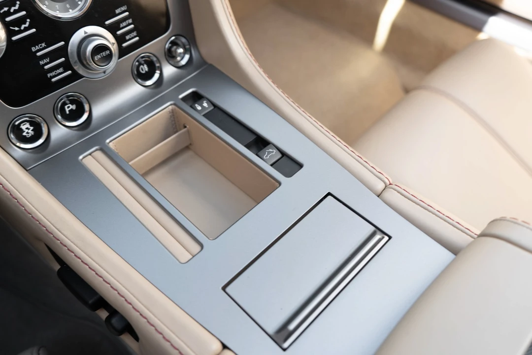 2013 Aston Martin V8 Vantage (2006-2017) - Image 19 of 31