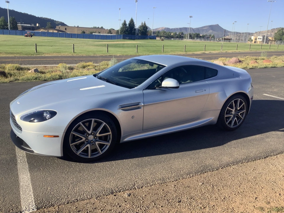 2013 Aston Martin V8 Vantage (2006-2017) - Image 9 of 31