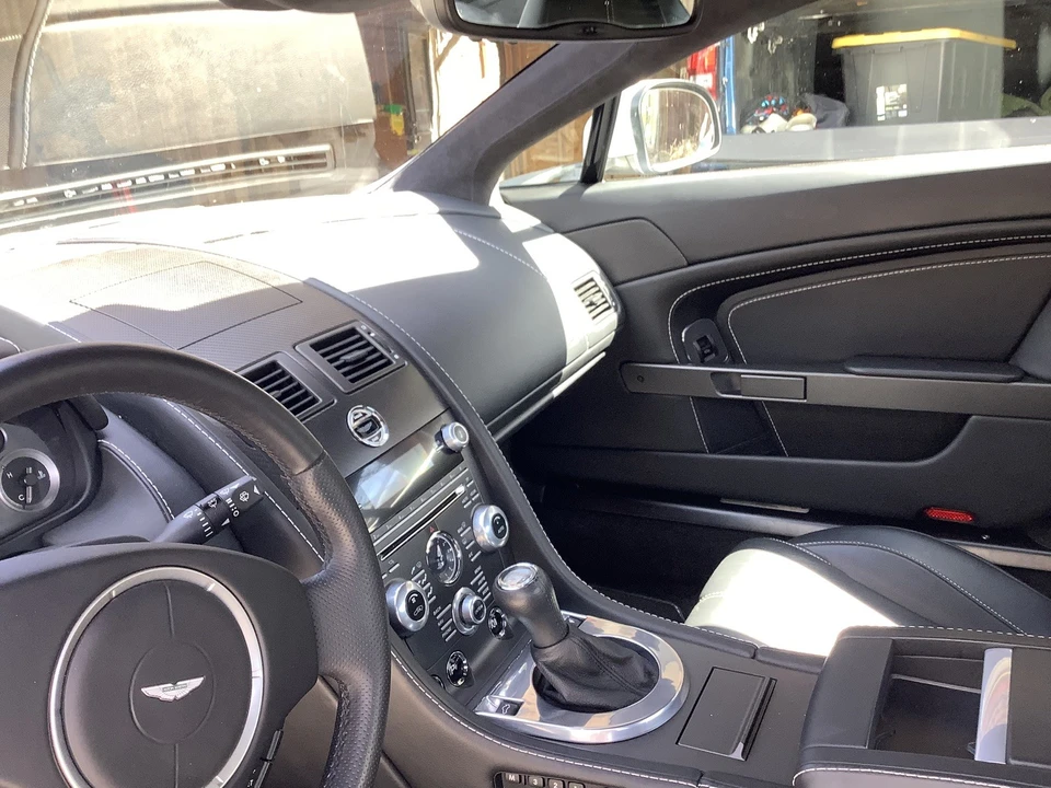 2013 Aston Martin V8 Vantage (2006-2017) - Image 13 of 31