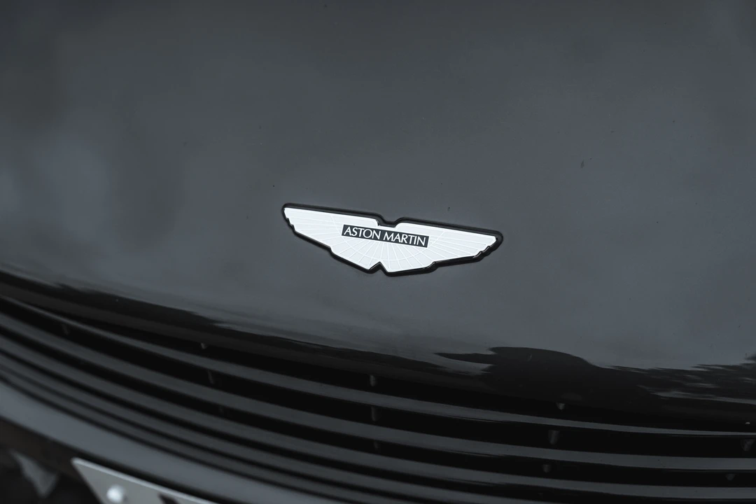2013 Aston Martin Vanquish 2nd Gen - Image 17 of 31