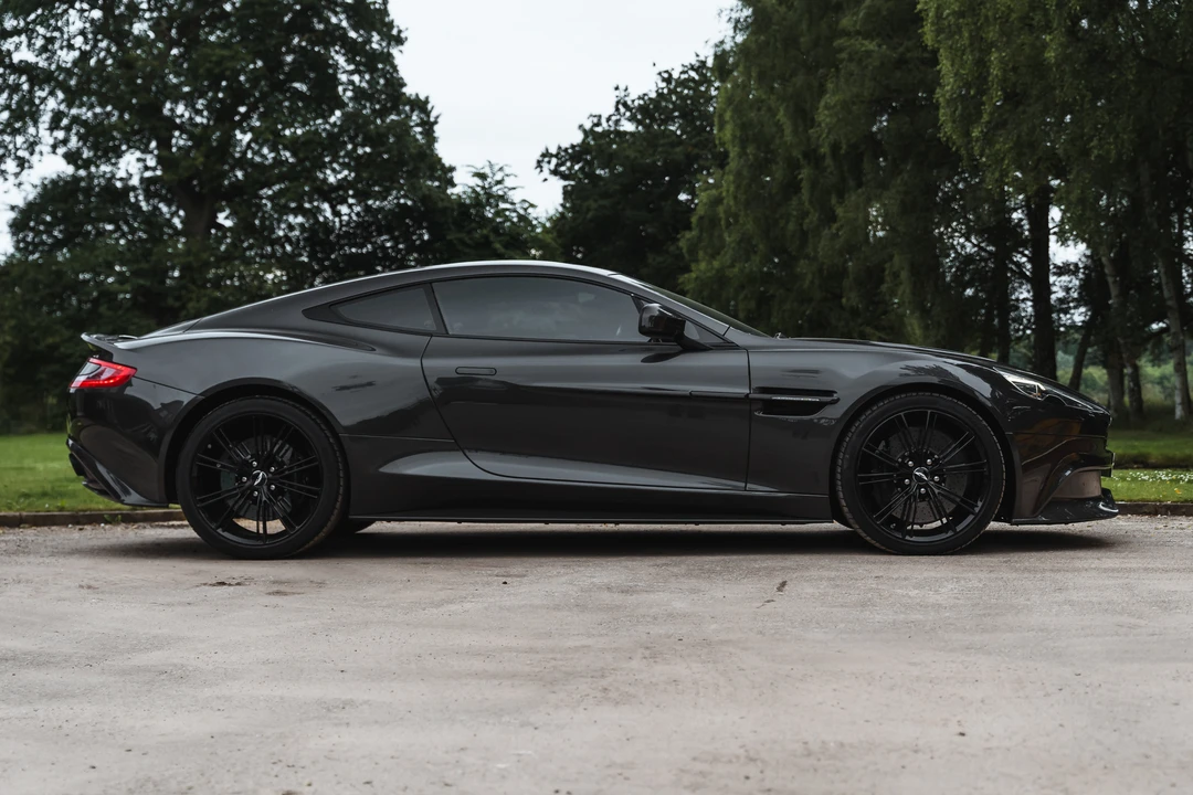 2013 Aston Martin Vanquish 2nd Gen - Image 4 of 31