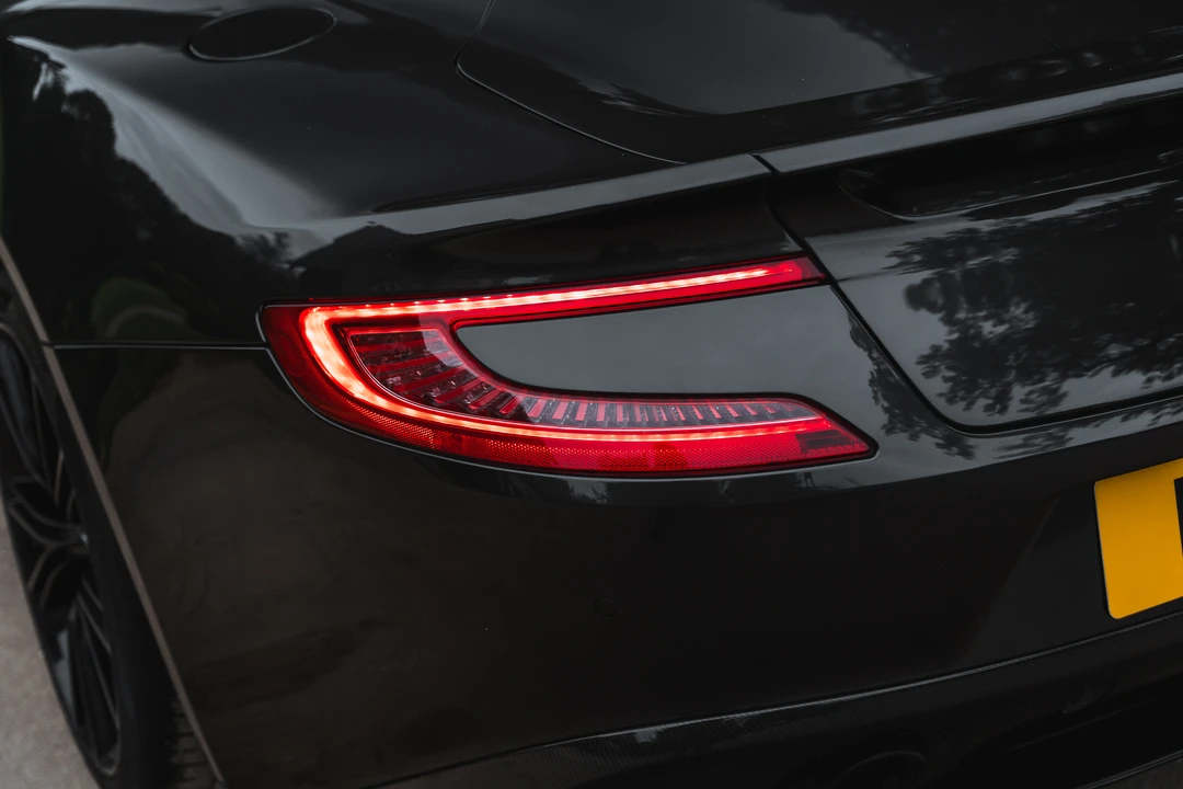 2013 Aston Martin Vanquish 2nd Gen - Image 23 of 31