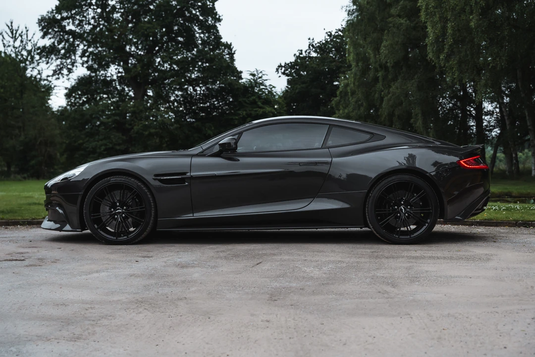 2013 Aston Martin Vanquish 2nd Gen - Image 8 of 31