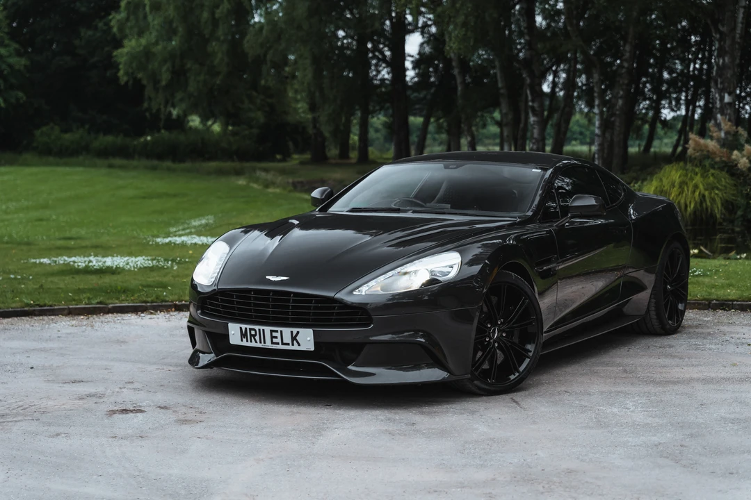 2013 Aston Martin Vanquish 2nd Gen - Image 9 of 31