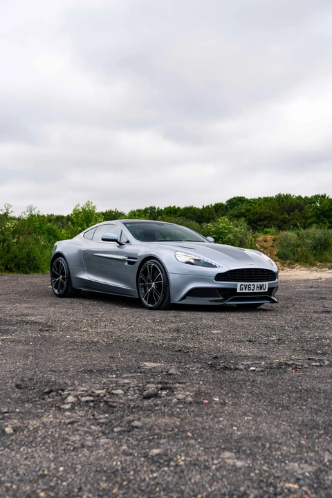 2013 Aston Martin Vanquish 2nd Gen - Image 23 of 31