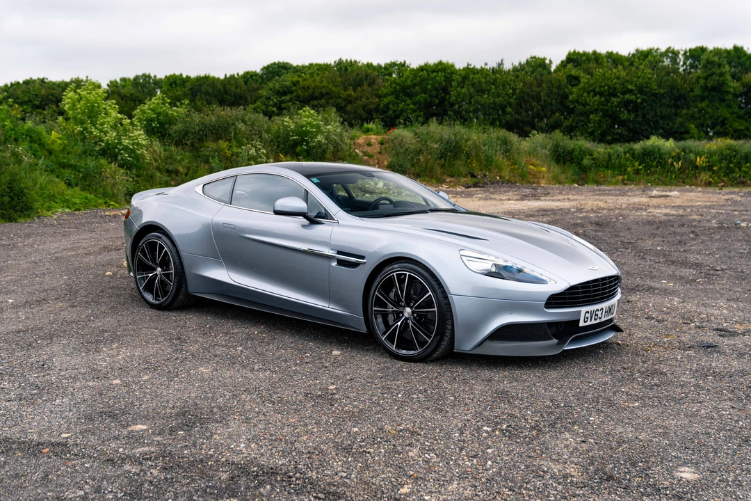 2013 Aston Martin Vanquish 2nd Gen - Image 11 of 31