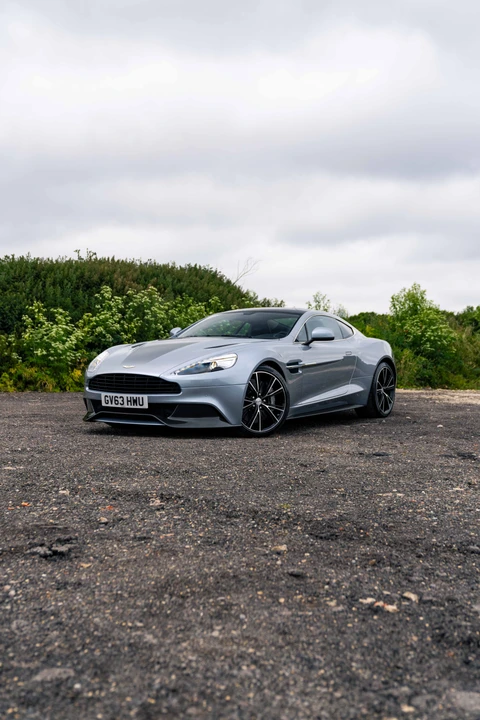 2013 Aston Martin Vanquish 2nd Gen - Image 24 of 31