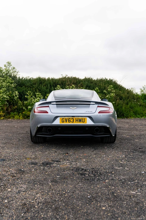 2013 Aston Martin Vanquish 2nd Gen - Image 26 of 31