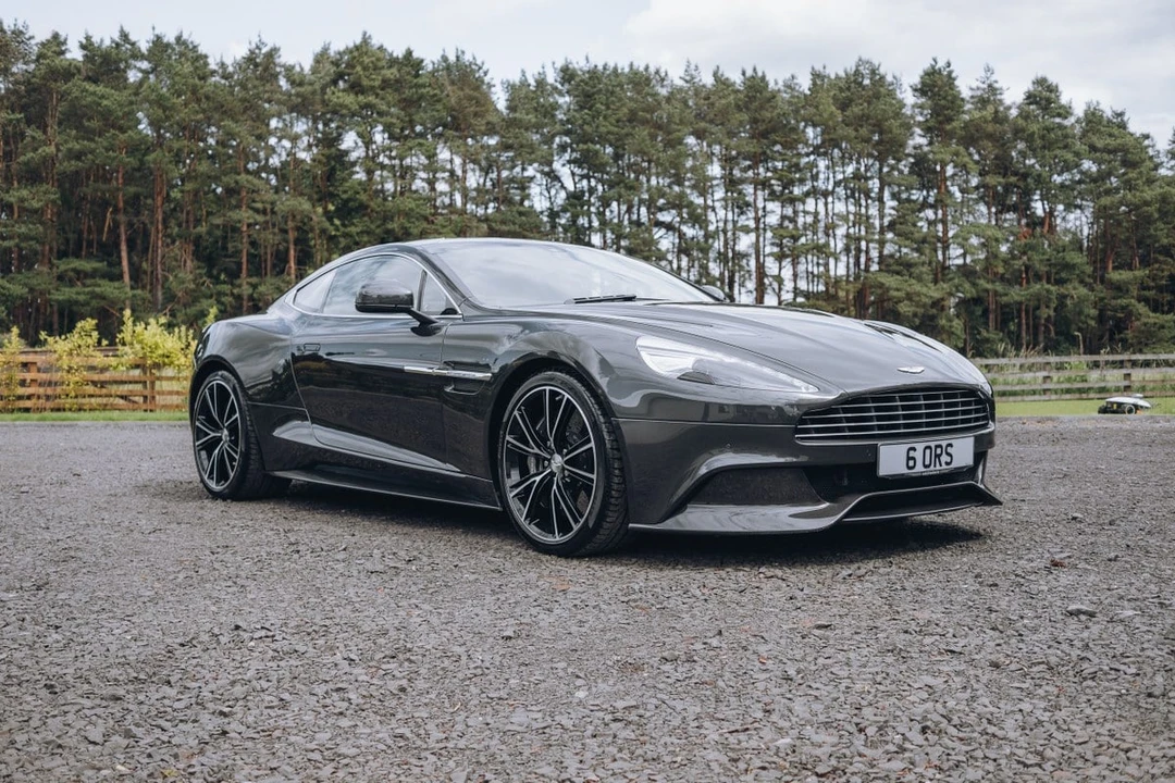 2013 Aston Martin Vanquish 2nd Gen - Image 9 of 31
