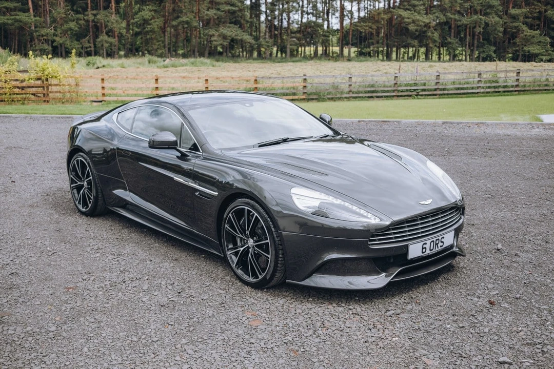 2013 Aston Martin Vanquish 2nd Gen - Image 10 of 31