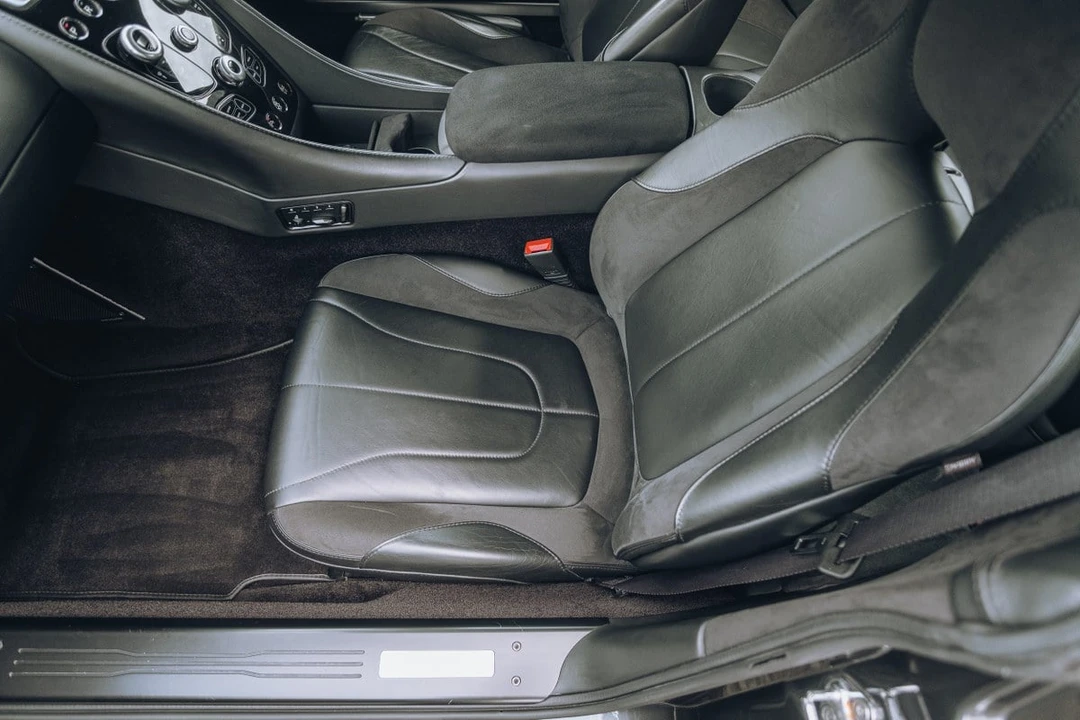 2013 Aston Martin Vanquish 2nd Gen - Image 21 of 31