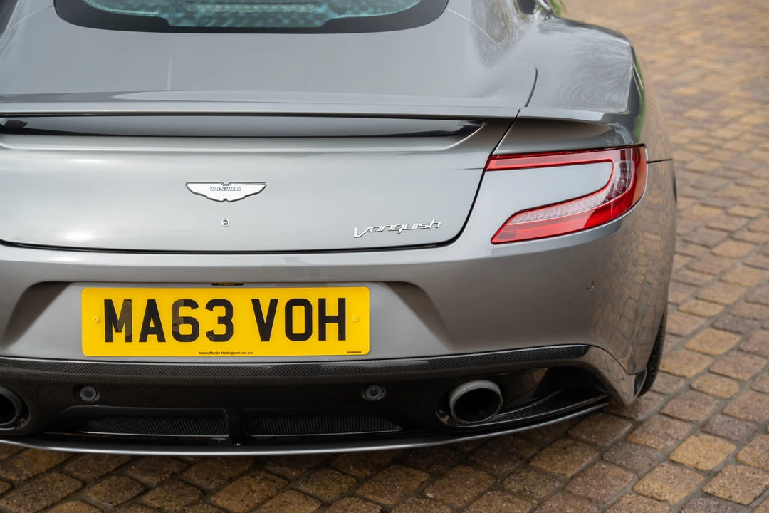 2013 Aston Martin Vanquish 2nd Gen - Image 24 of 31