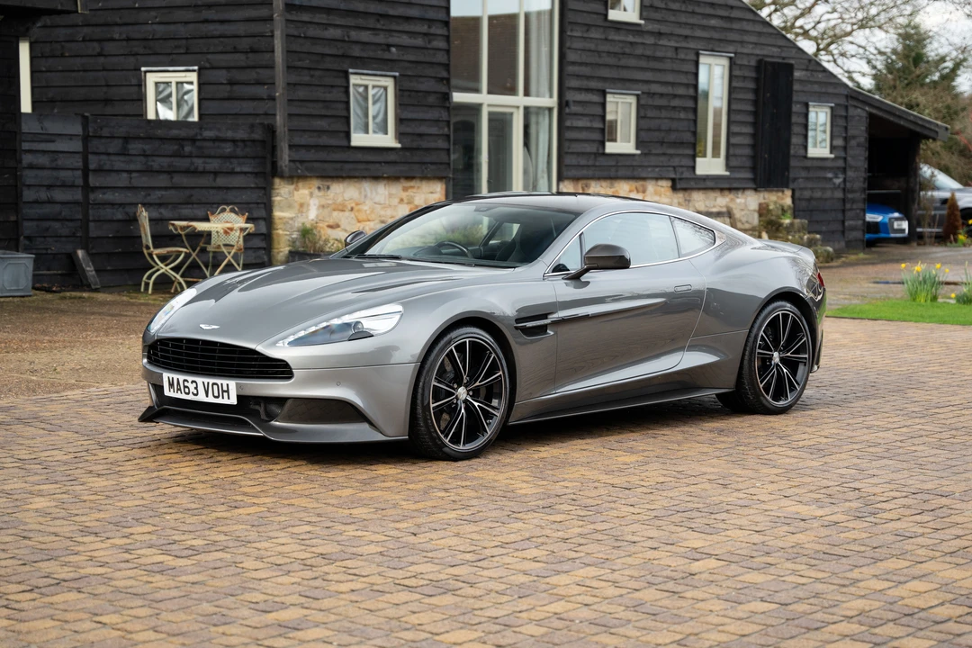 2013 Aston Martin Vanquish 2nd Gen - Image 9 of 31