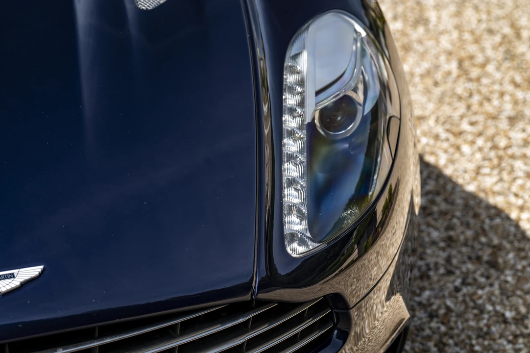 2013 Aston Martin Vanquish 2nd Gen - Image 14 of 31