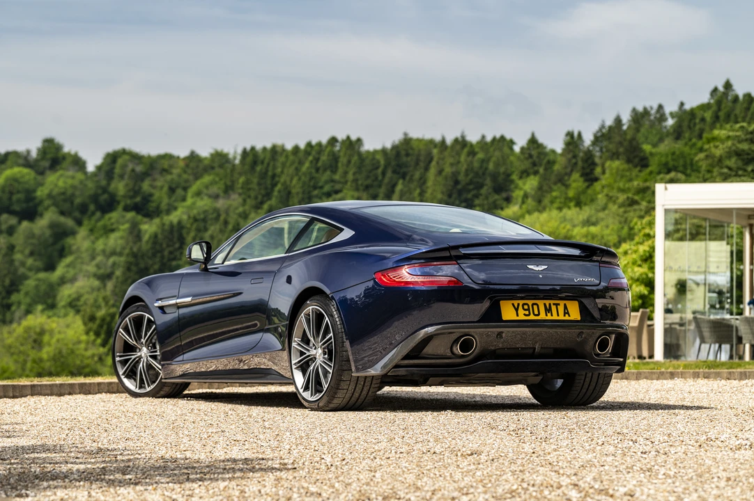 2013 Aston Martin Vanquish 2nd Gen - Image 7 of 31
