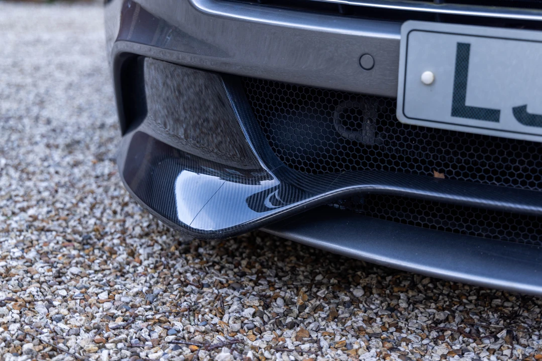 2013 Aston Martin Vanquish 2nd Gen - Image 30 of 31
