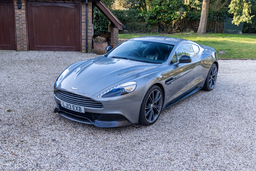 2013 Aston Martin Vanquish 2nd Gen - Image 17 of 31