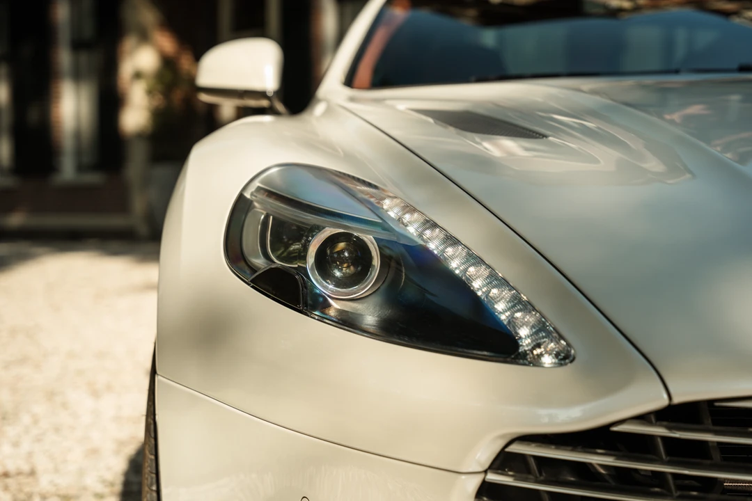 2013 Aston Martin Vanquish 2nd Gen - Image 13 of 31