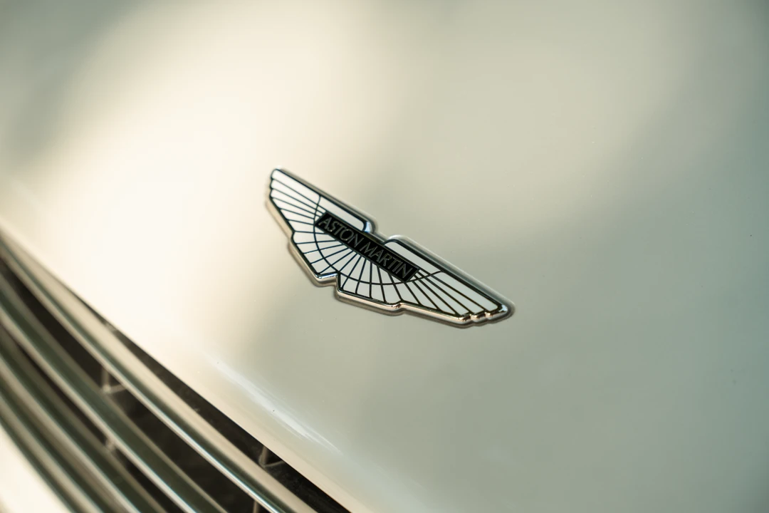 2013 Aston Martin Vanquish 2nd Gen - Image 23 of 31