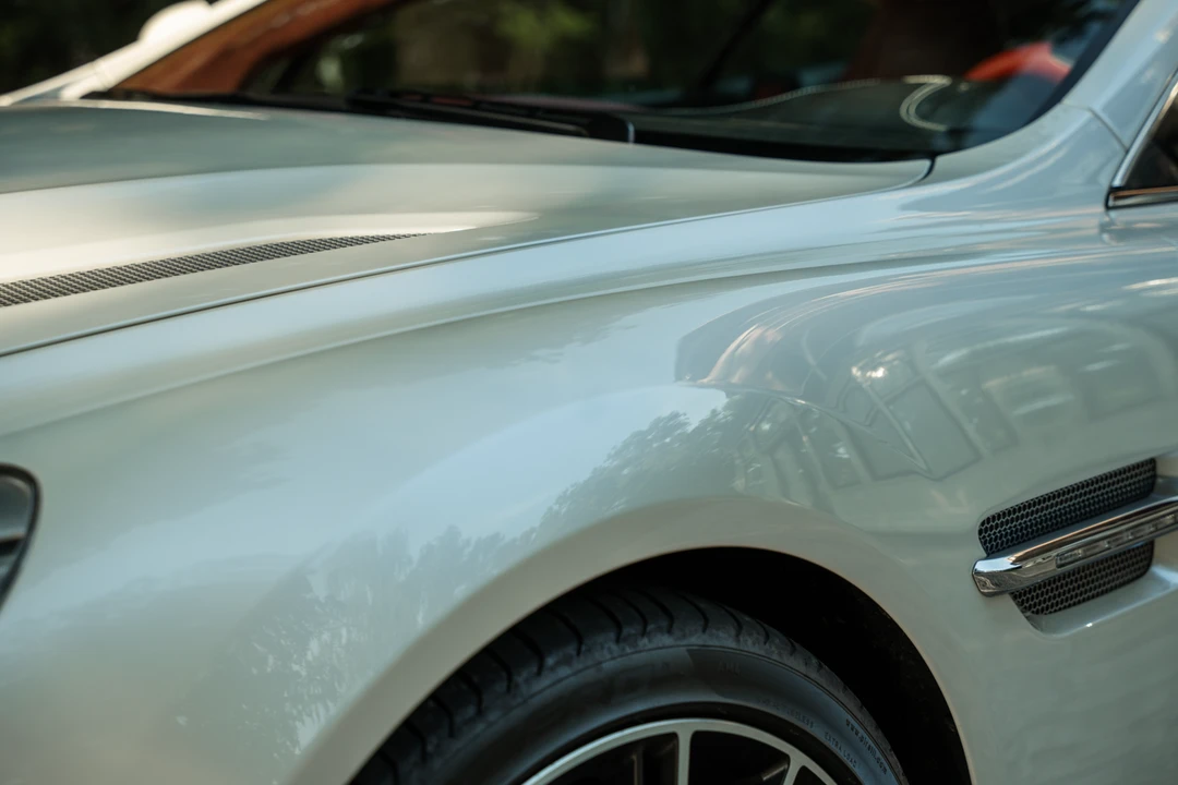 2013 Aston Martin Vanquish 2nd Gen - Image 30 of 31