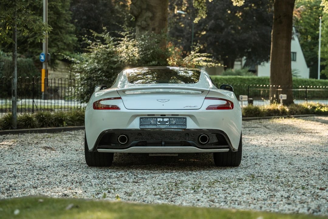 2013 Aston Martin Vanquish 2nd Gen - Image 12 of 31