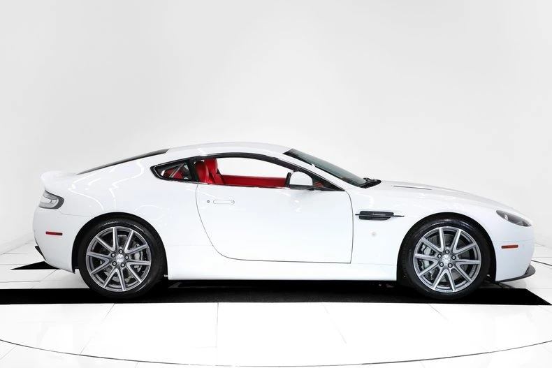 2013 Aston Martin V8 Vantage (2006-2017) - Image 14 of 31