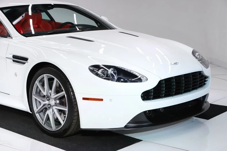 2013 Aston Martin V8 Vantage (2006-2017) - Image 24 of 31