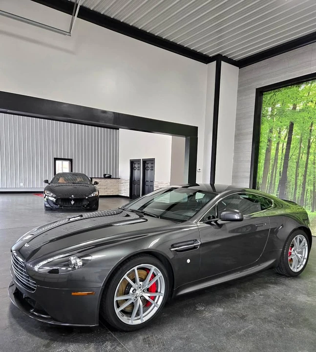 2013 Aston Martin V8 Vantage (2006-2017) - Image 1 of 11