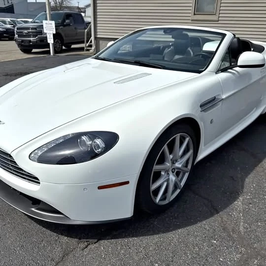 2013 Aston Martin V8 Vantage (2006-2017) - Image 1 of 1