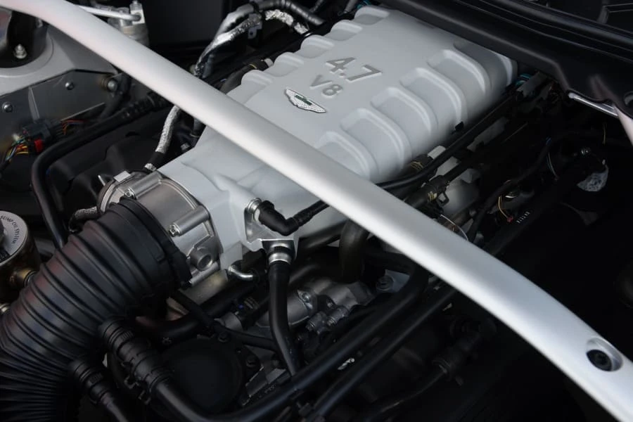 2013 Aston Martin Vantage - Image 6 of 7