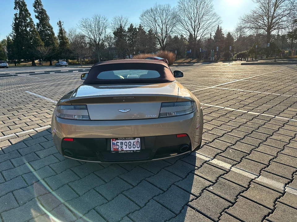 2013 Aston Martin Vantage - Image 3 of 18