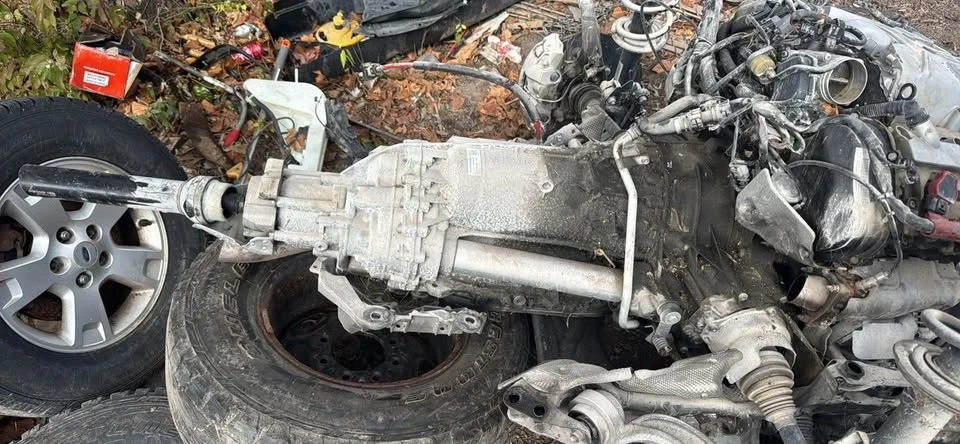 2013 Parts & Memorabilia Engines - Image 3 of 3