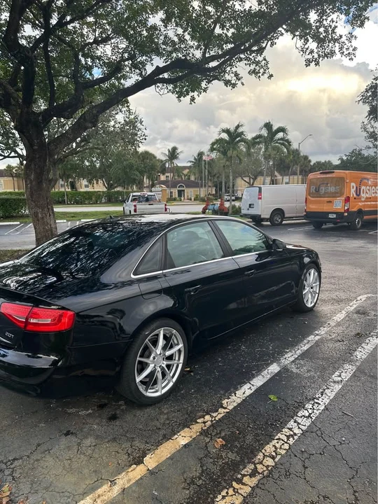 2013 Audi B8 A4 - Image 4 of 11