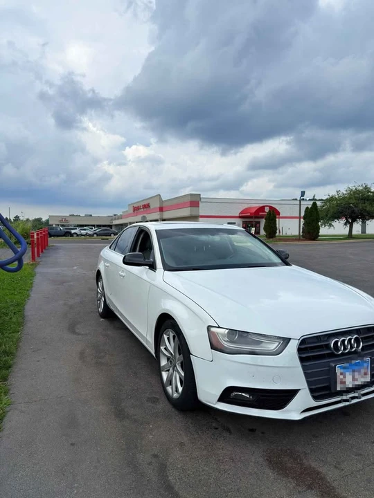 2013 Audi B8 A4 - Image 3 of 4