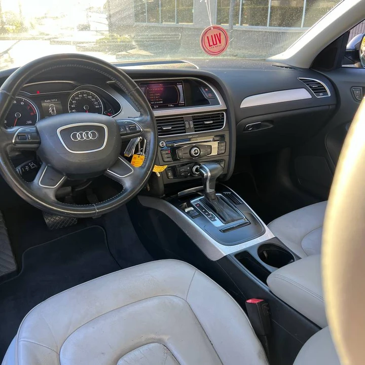 2013 Audi B8 A4 - Image 8 of 15