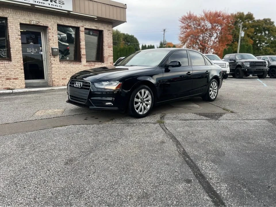 2013 Audi B8 A4 - Image 2 of 20