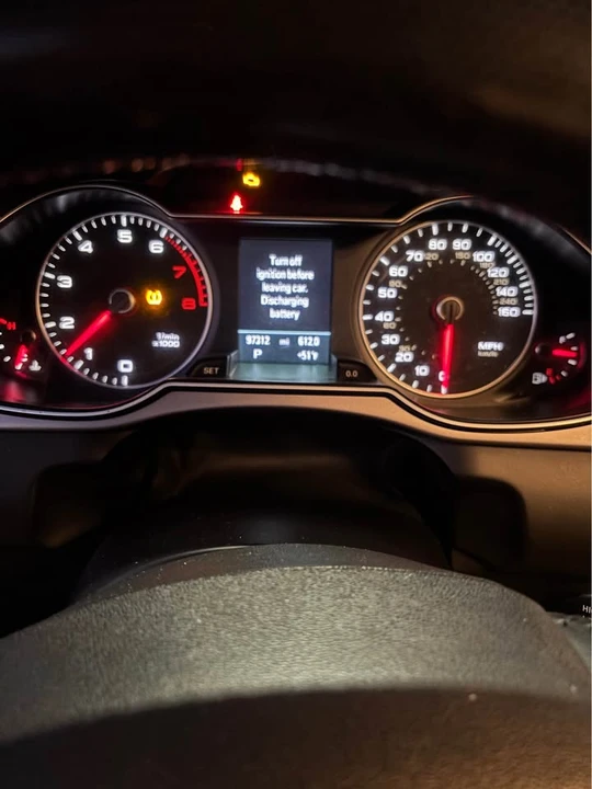 2013 Audi B8 A4 - Image 8 of 8