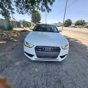 2013 Audi A4 2.0T Premium Sedan 4D