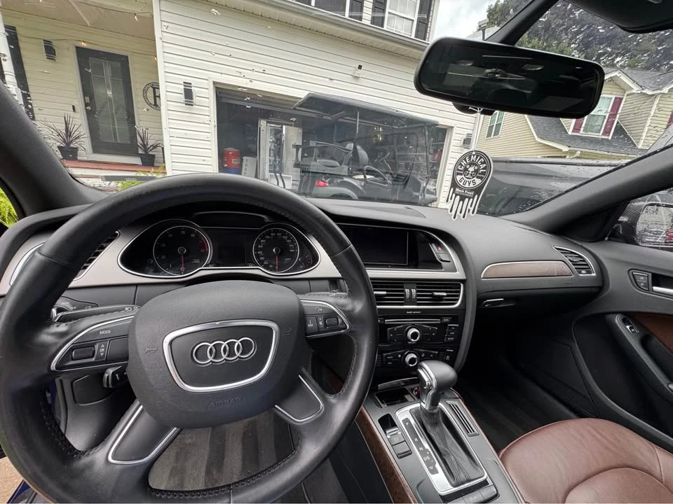 2013 Audi B8 A4 - Image 9 of 19
