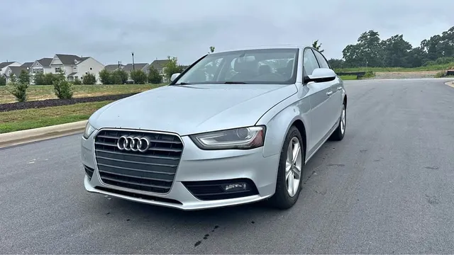 2013 Audi A4 2.0T Premium Sedan 4D