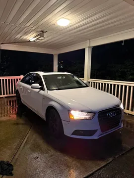 2013 Audi A4 2.0T Premium Sedan 4D